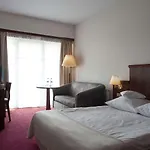 Hotel Edison Poznan Lotnisko Lawica 3*