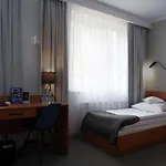 Edison Poznan Lotnisko Lawica 3*