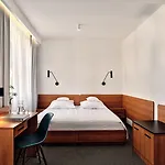 Edison Poznan Lotnisko Lawica Hotel Baranowo (Gmina Tarnowo Podgorne)