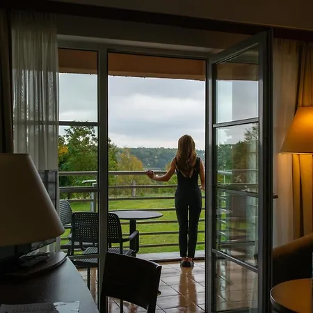 Edison Poznan Lotnisko Lawica Hotell 3*