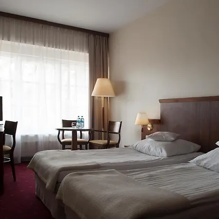 爱迪生贝斯特韦斯特酒店 3* Baranowo (Gmina Tarnowo Podgorne)