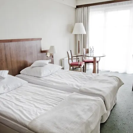 Hotel Edison Poznan Lotnisko Lawica Baranowo (Gmina Tarnowo Podgorne)