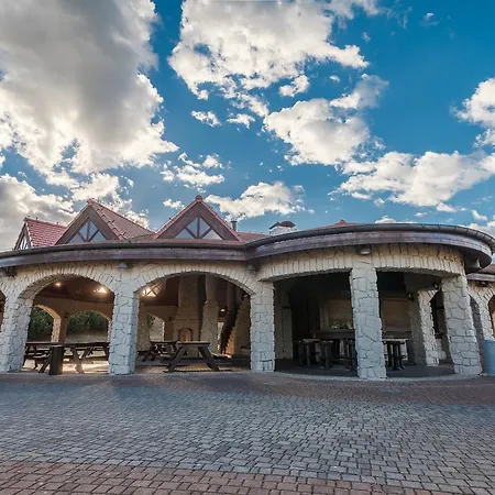 Hotell Edison Poznan Lotnisko Lawica 3*