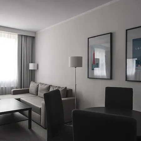 Edison Poznan Lotnisko Lawica 3*