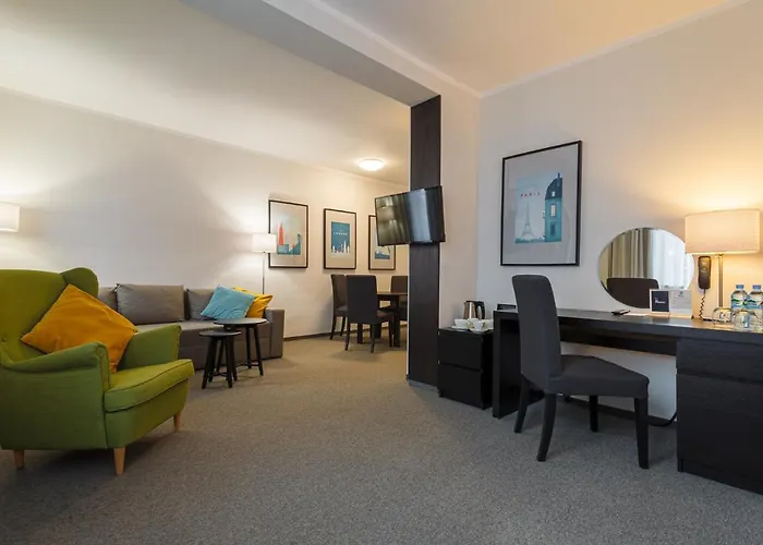 Edison Poznan Lotnisko Lawica Hotel Baranowo (Gmina Tarnowo Podgorne)