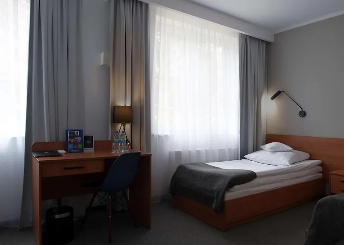 Edison Poznan Lotnisko Lawica 3*