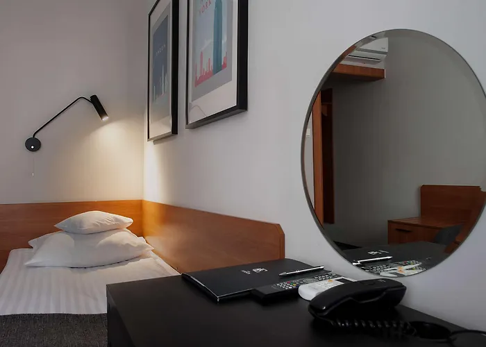 Edison Poznan Lotnisko Lawica Baranowo (Gmina Tarnowo Podgorne)